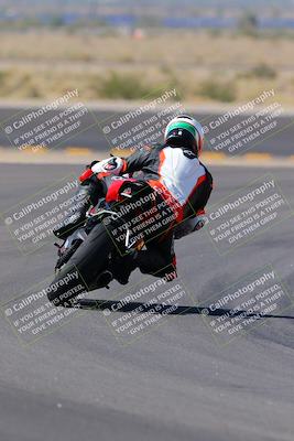 media/Oct-08-2022-SoCal Trackdays (Sat) [[1fc3beec89]]/Turn 11 Backside (1145am)/